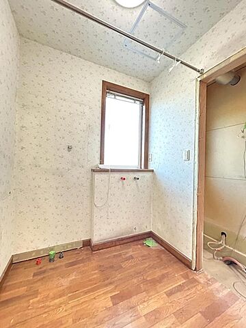 設備 伊勢崎市連取町3056-3