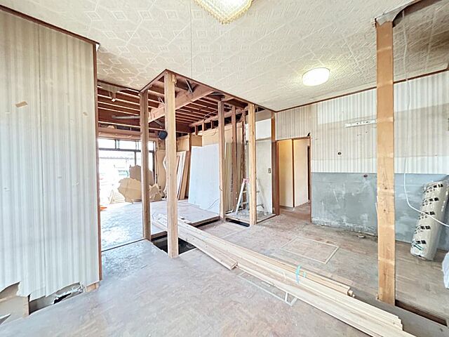 リビング/ダイニング 伊勢崎市山王町143-5