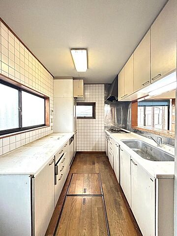 キッチン 伊勢崎市境百々東2-17