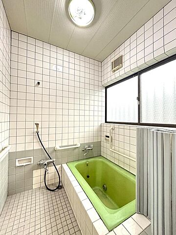 浴室 伊勢崎市境百々東2-17