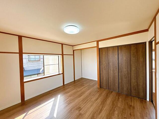 室内 高崎市金古町1491-3