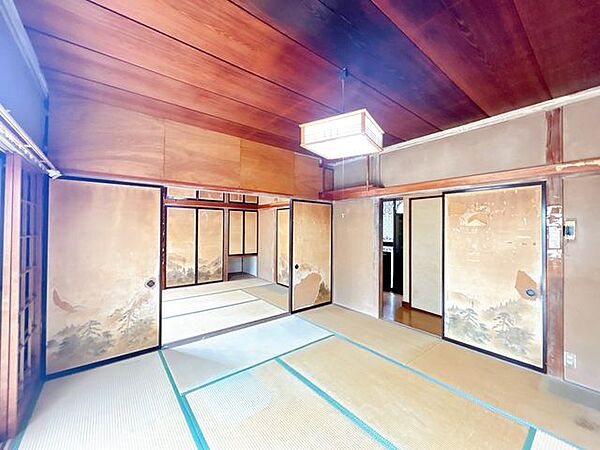 室内を拡大表示
