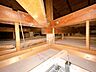 その他：普段の生活ではなかなか見ることのない小屋裏までしっかりと点検を行います。