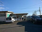 秩父鉄道の新郷駅まで徒歩17分（1300ｍ）です。羽生駅までは乗車時間約5分です。