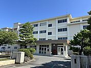 飯田小学校まで約1.2kｍ（徒歩約15分） 1500m