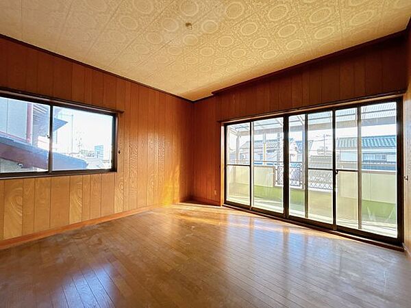 室内