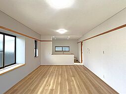 土岐市泉町久尻　戸建て