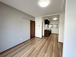 松阪市塚本町　戸建て 5LDKのリビング/ダイニング