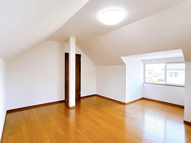 リビング/ダイニング 富山市八尾町上高善寺110-4