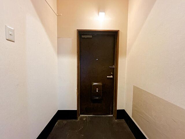 玄関 信開ベルシー稲荷元町 1階/-