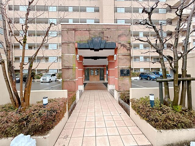 外観 ロアール社南 6階/-