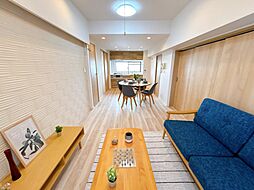 信開ドムス西開発 2LDKのリビング/ダイニング