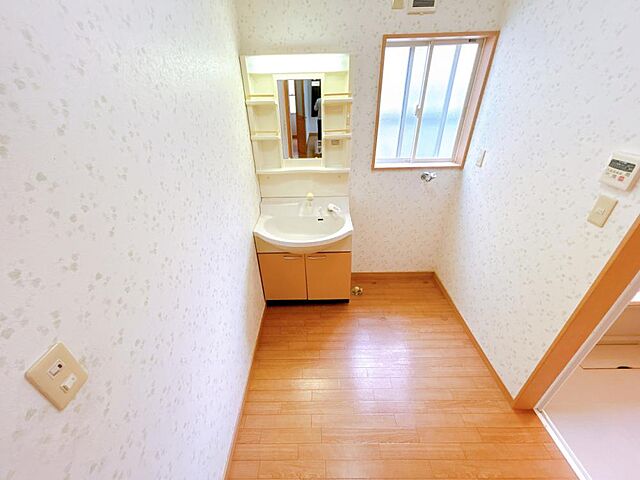 洗面 福井市燈豊町39-1-45