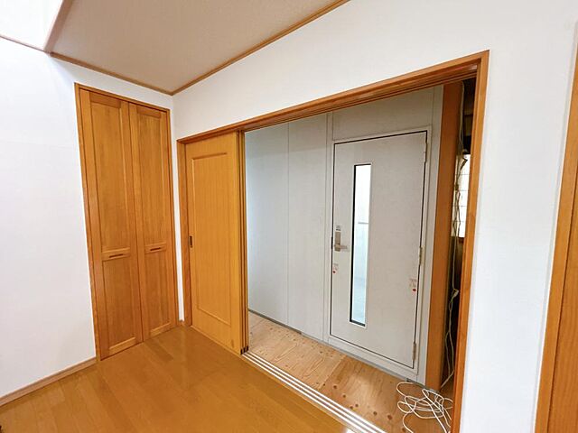 室内 福井市燈豊町39-1-45