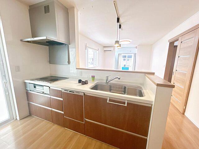 キッチン 福井市舟橋3丁目1002-1