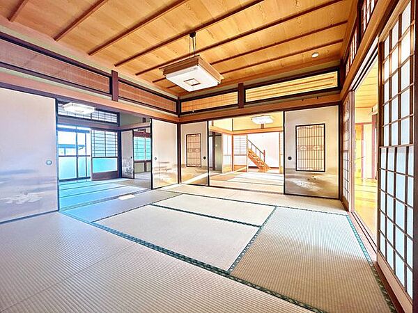 室内