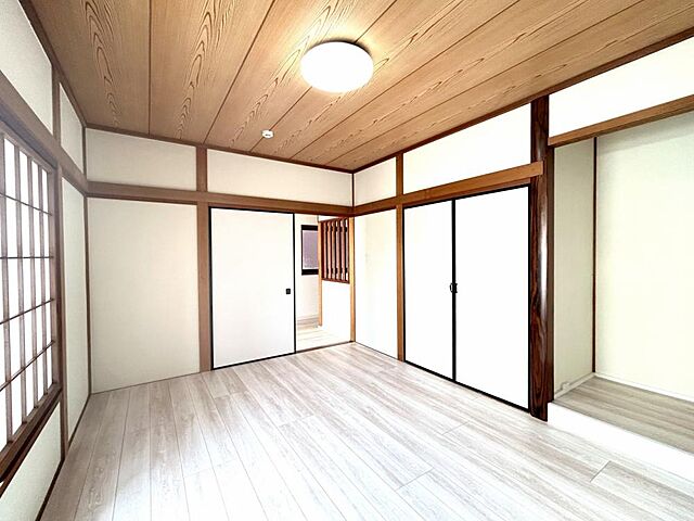 室内 鳥取市大覚寺191-8