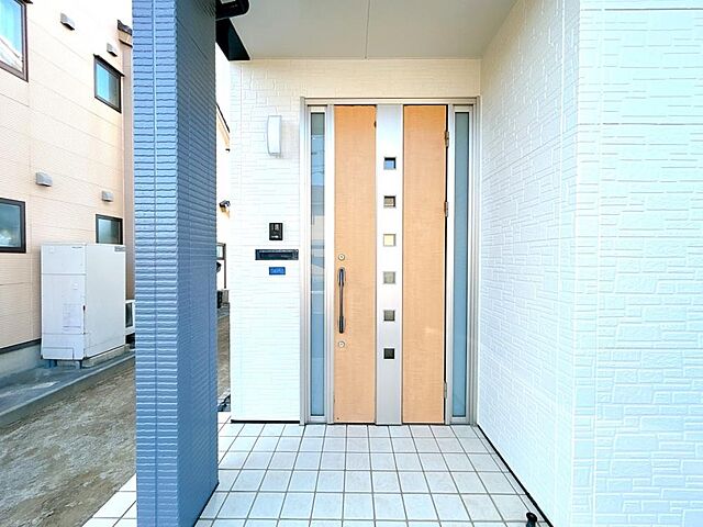 玄関 鳥取市浜坂8丁目14-6