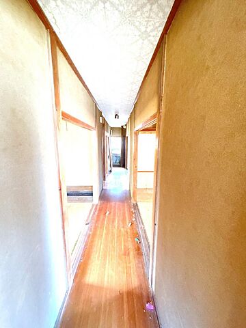 室内 倉吉市北野126-2