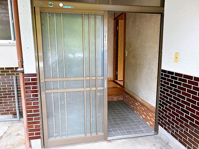 玄関 鳥取市滝山463-6