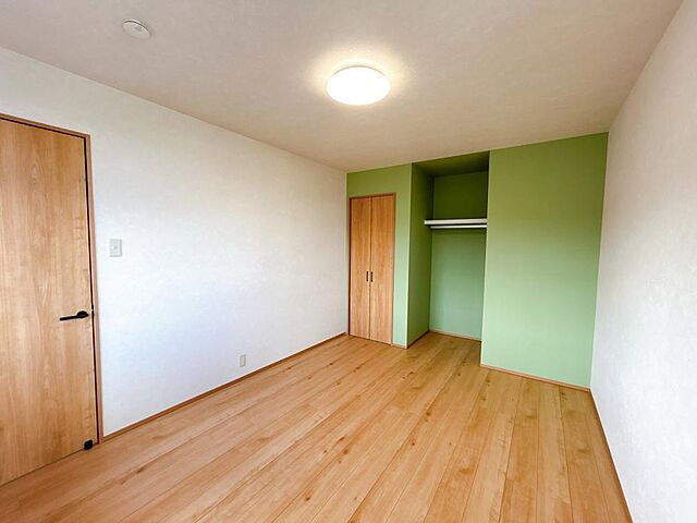 室内 境港市誠道町298