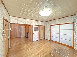 浅口市鴨方町鳩ケ丘2丁目　戸建て