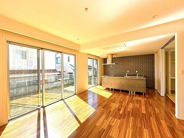 リビング/ダイニング 福山市青葉台2丁目13-20