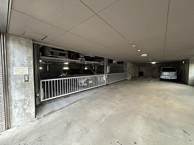 駐車場 リブゼ温品1303 13階/-