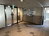 エントランス：【共用部分】マンション内のエントランスです。