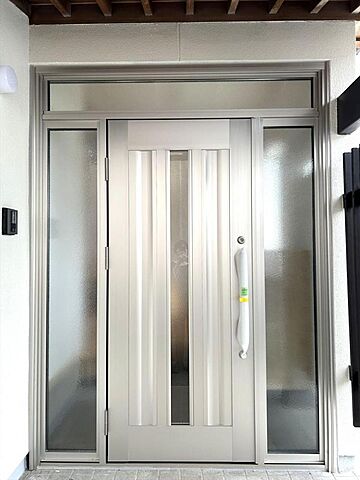 玄関 木田郡三木町大字井上1052-5