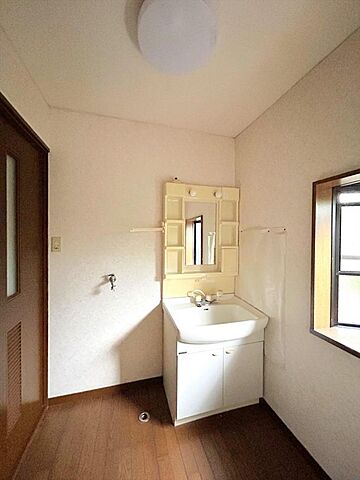 洗面 高松市元山町874-1