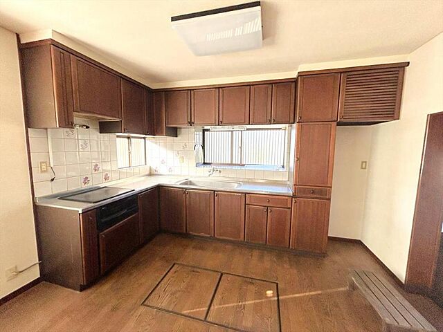 キッチン 高松市由良町432-10