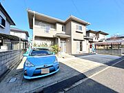 （リフォーム済）外部は屋根・外壁を高圧洗浄し、クリーニングを行いました。また、雨漏りがないか確認を行っています。