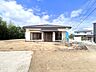 外観：（リフォーム済）外部は屋根・外壁の塗装を行いました。クリーム色とこげ茶のメリハリの効いた外観にしあげました。