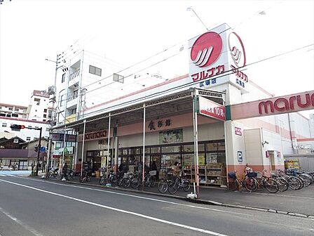 マルナカ広場店様まで450m、徒歩6分です。