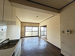 ホワイトパレス筥崎　1001 3LDKのリビング/ダイニング