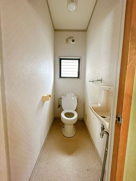 トイレを拡大表示