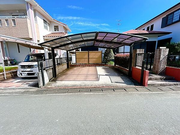 駐車場を拡大表示