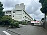 周辺：桜山中学校まで850ｍ徒歩11分