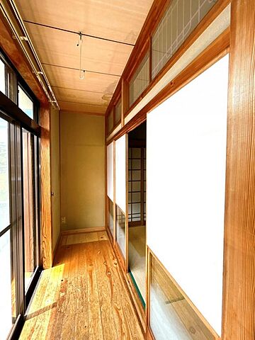 室内 八代市豊原中町2801-1