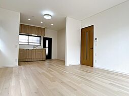 佐伯市女島1丁目　戸建て 4LDKのリビング/ダイニング