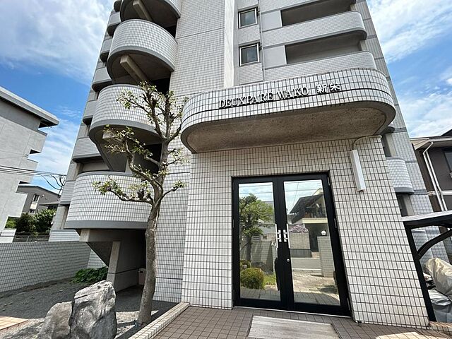 外観 ドゥペール・ワコー新栄 2階/-