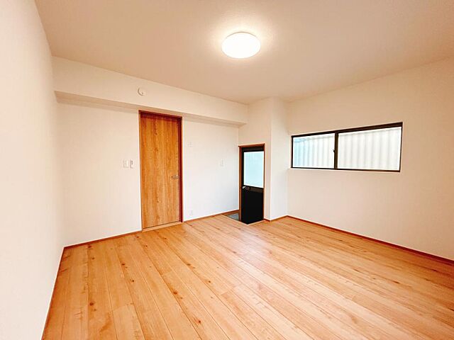 室内 延岡市土々呂町5丁目1544