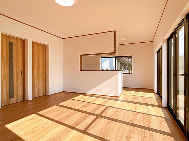 リビング/ダイニング 宮崎市東大宮1丁目6-2