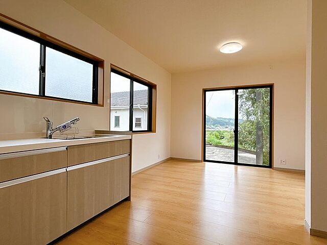 外観 東諸県郡綾町大字入野4132-35