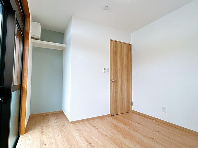 室内 宮崎市佐土原町上田島3950-8