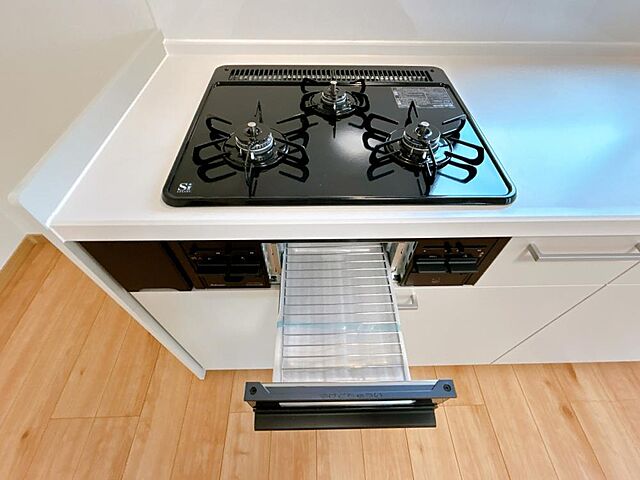 室内 東諸県郡綾町大字入野4505-1