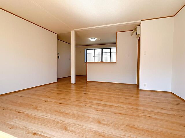 リビング/ダイニング 宮崎市恒久5丁目20-12