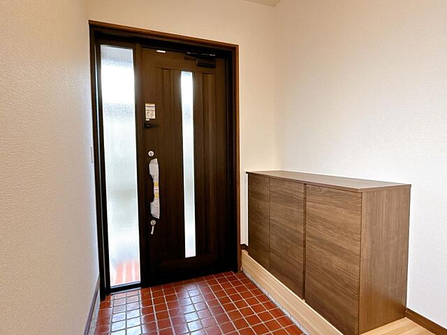 玄関 都城市志比田町5777-18