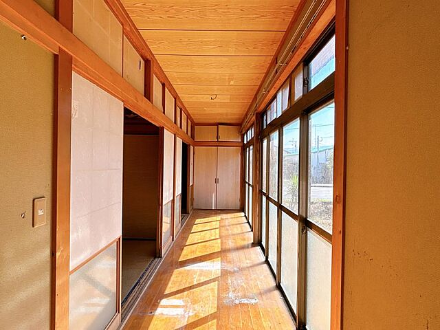 室内 北諸県郡三股町花見原6-9